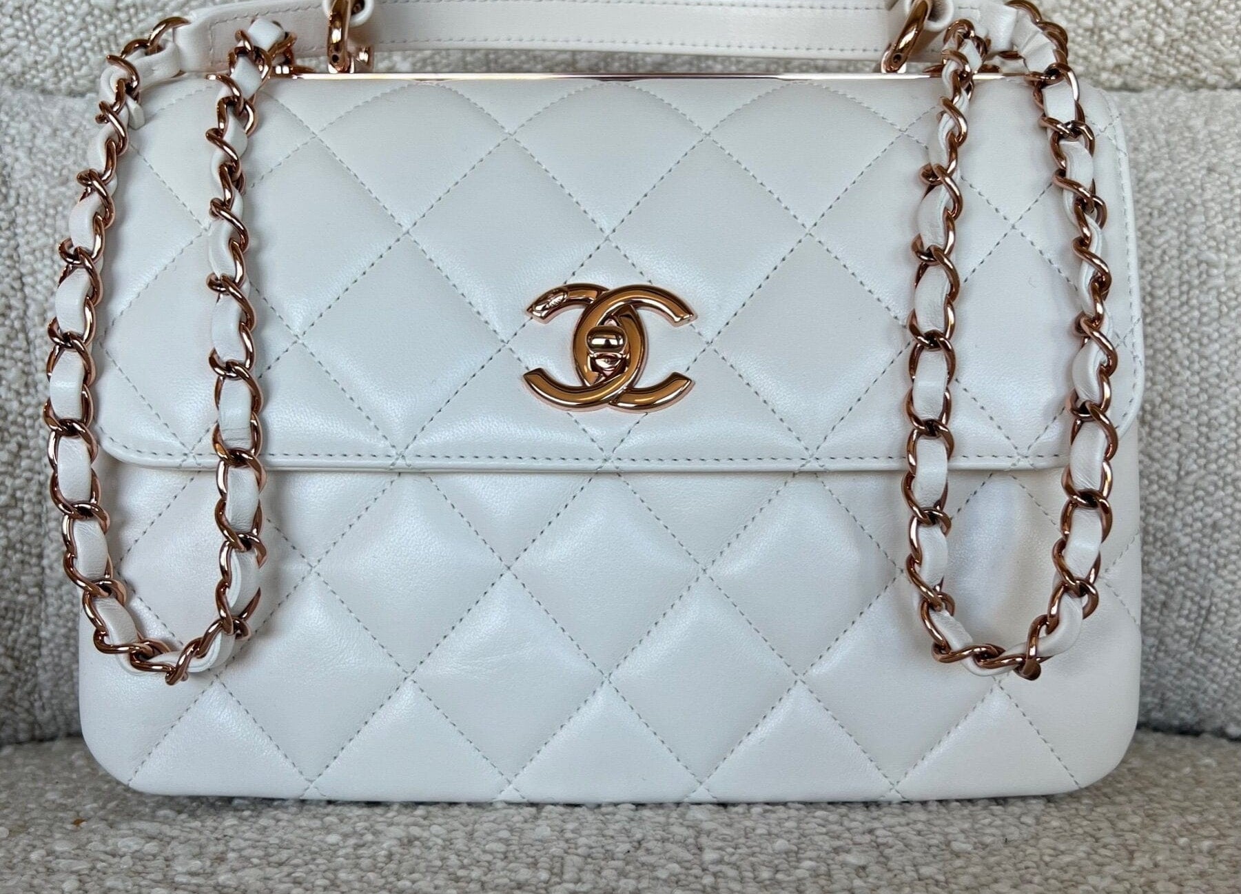 CHANEL Handbag Chanel 21B Small White Lambskin Quilted Trendy CC w/ Rose Gold Hardware - Redeluxe