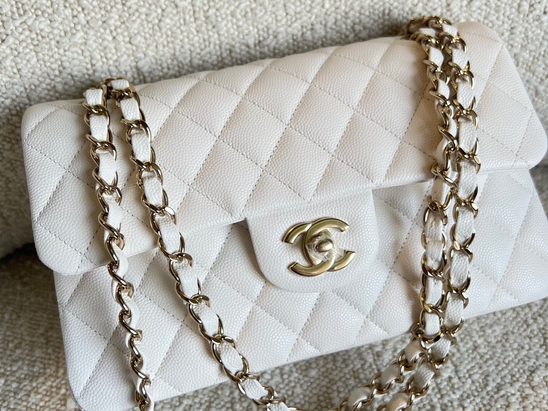 CHANEL Handbag Chanel 21B White Caviar Quilted Classic Flap Small LGHW - Redeluxe