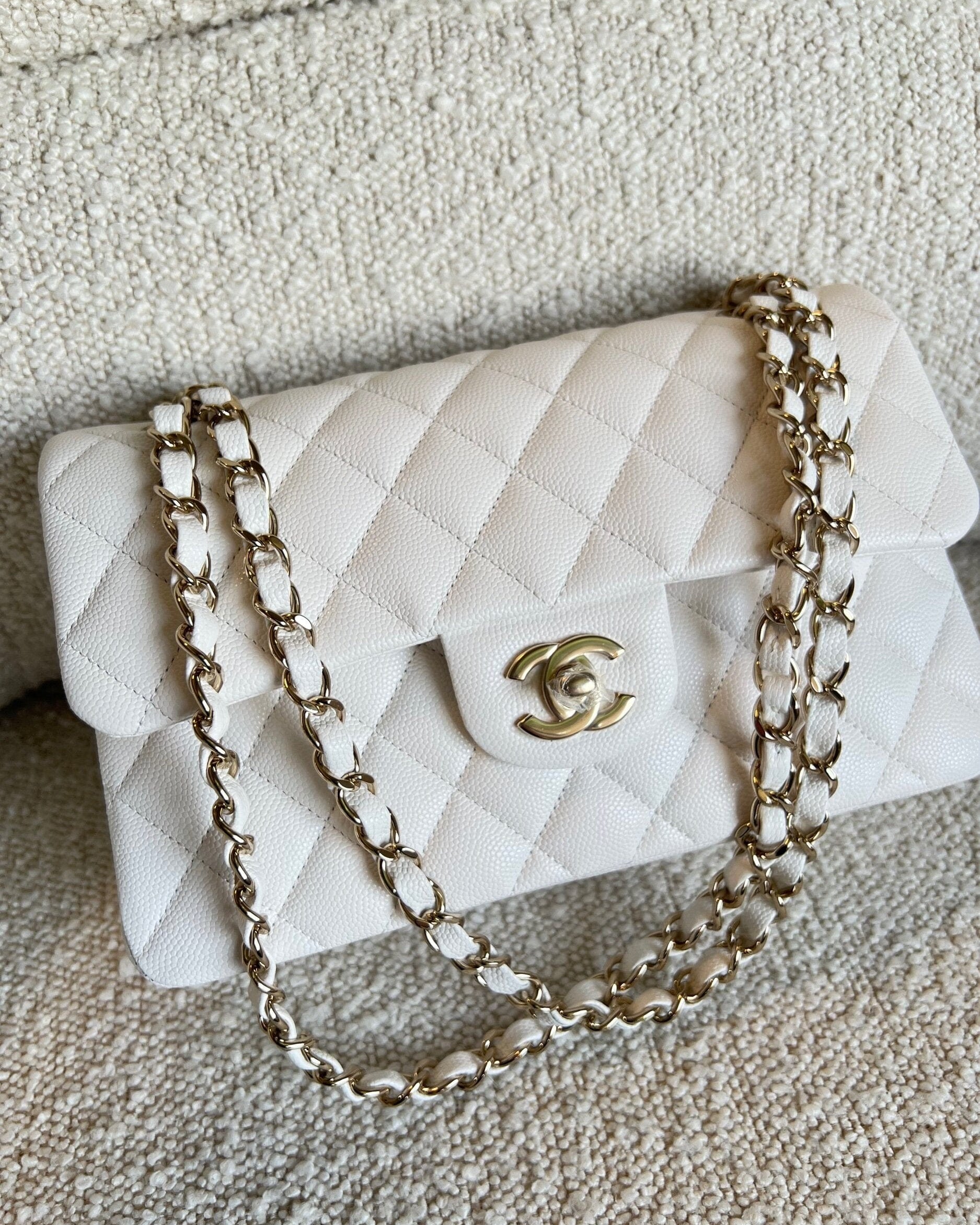 CHANEL Handbag Chanel 21B White Caviar Quilted Classic Flap Small LGHW - Redeluxe