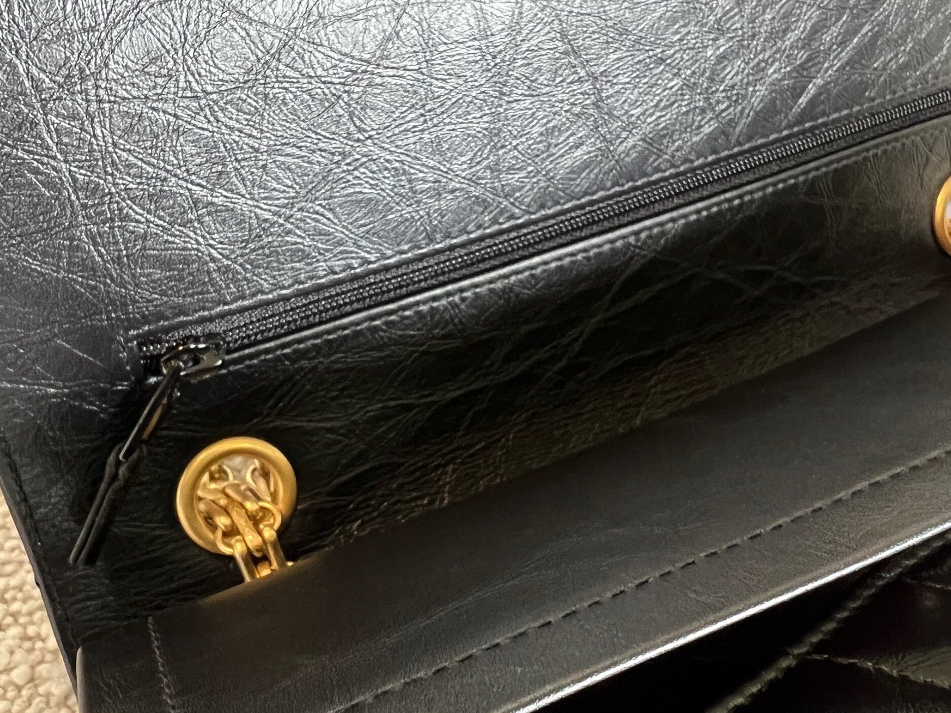CHANEL Handbag Chanel 21K Reissue 2.55 Black Chevron Aged Calfskin Quilted 225 (Medium) AGHW - Redeluxe