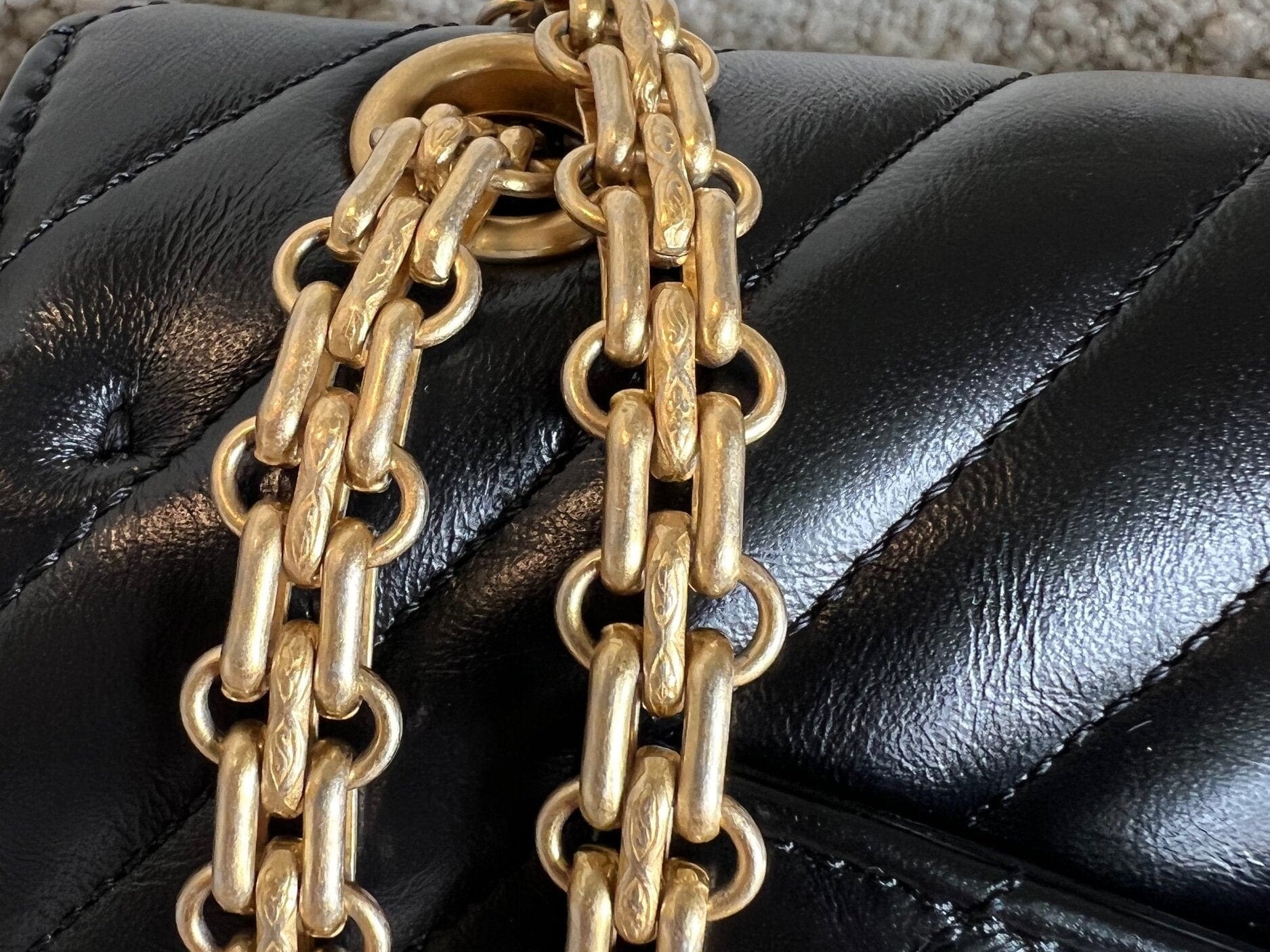 CHANEL Handbag Chanel 21K Reissue 2.55 Black Chevron Aged Calfskin Quilted 225 (Medium) AGHW - Redeluxe