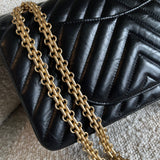 CHANEL Handbag Chanel 21K Reissue 2.55 Black Chevron Aged Calfskin Quilted 225 (Medium) AGHW - Redeluxe