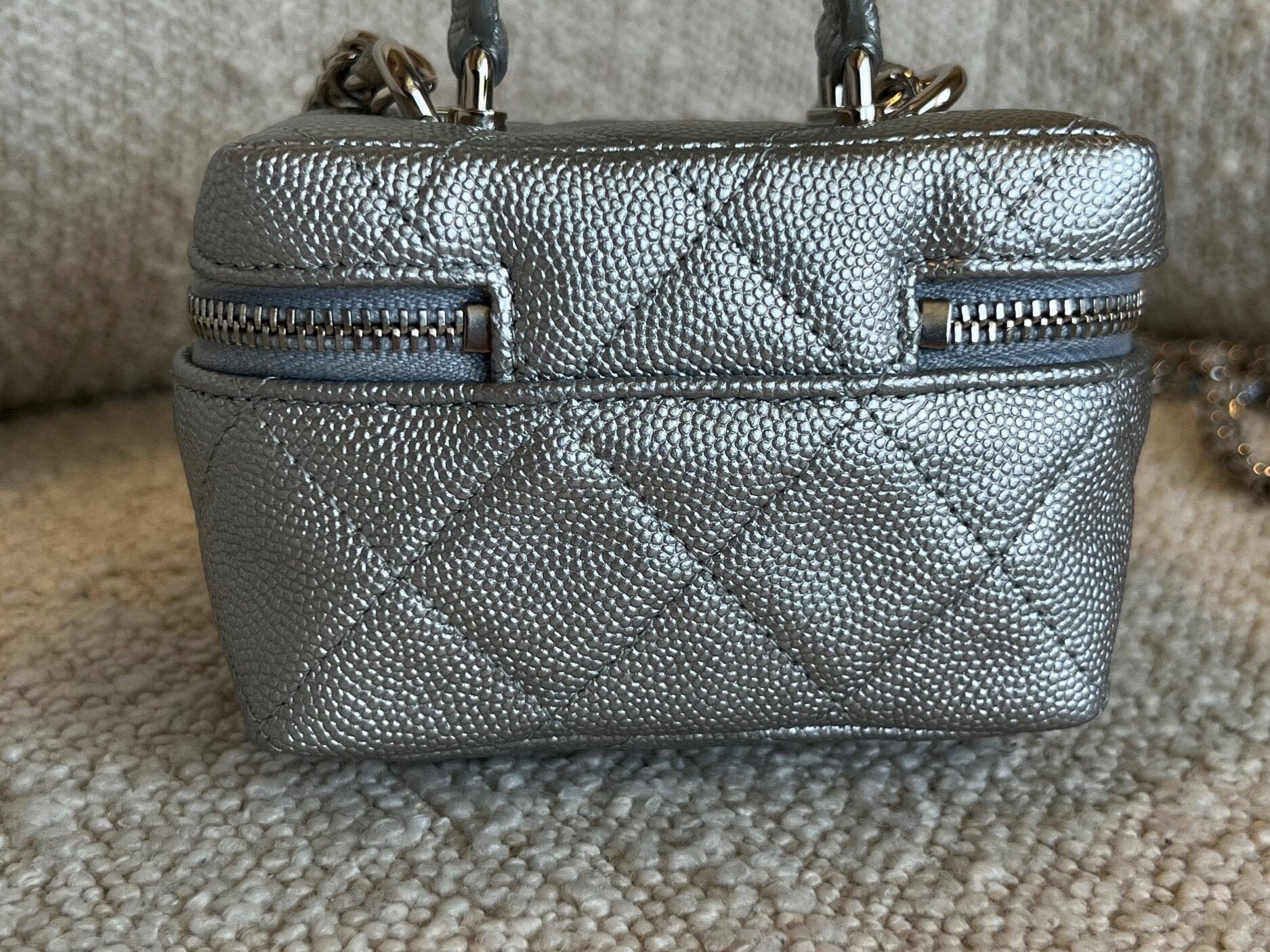 CHANEL Handbag Chanel 21S Metallic Silver Micro Vanity Grained Calfskin SHW - Redeluxe