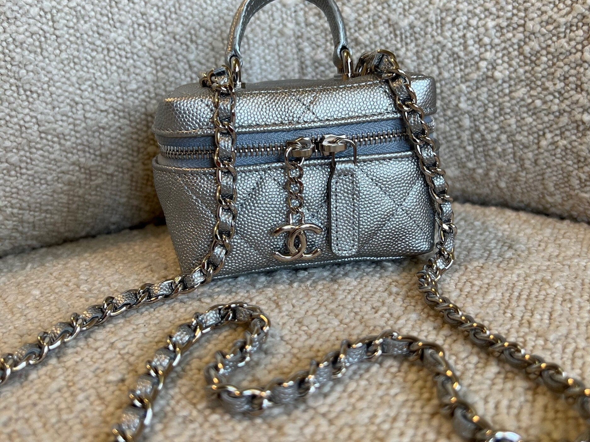 CHANEL Handbag Chanel 21S Metallic Silver Micro Vanity Grained Calfskin SHW - Redeluxe