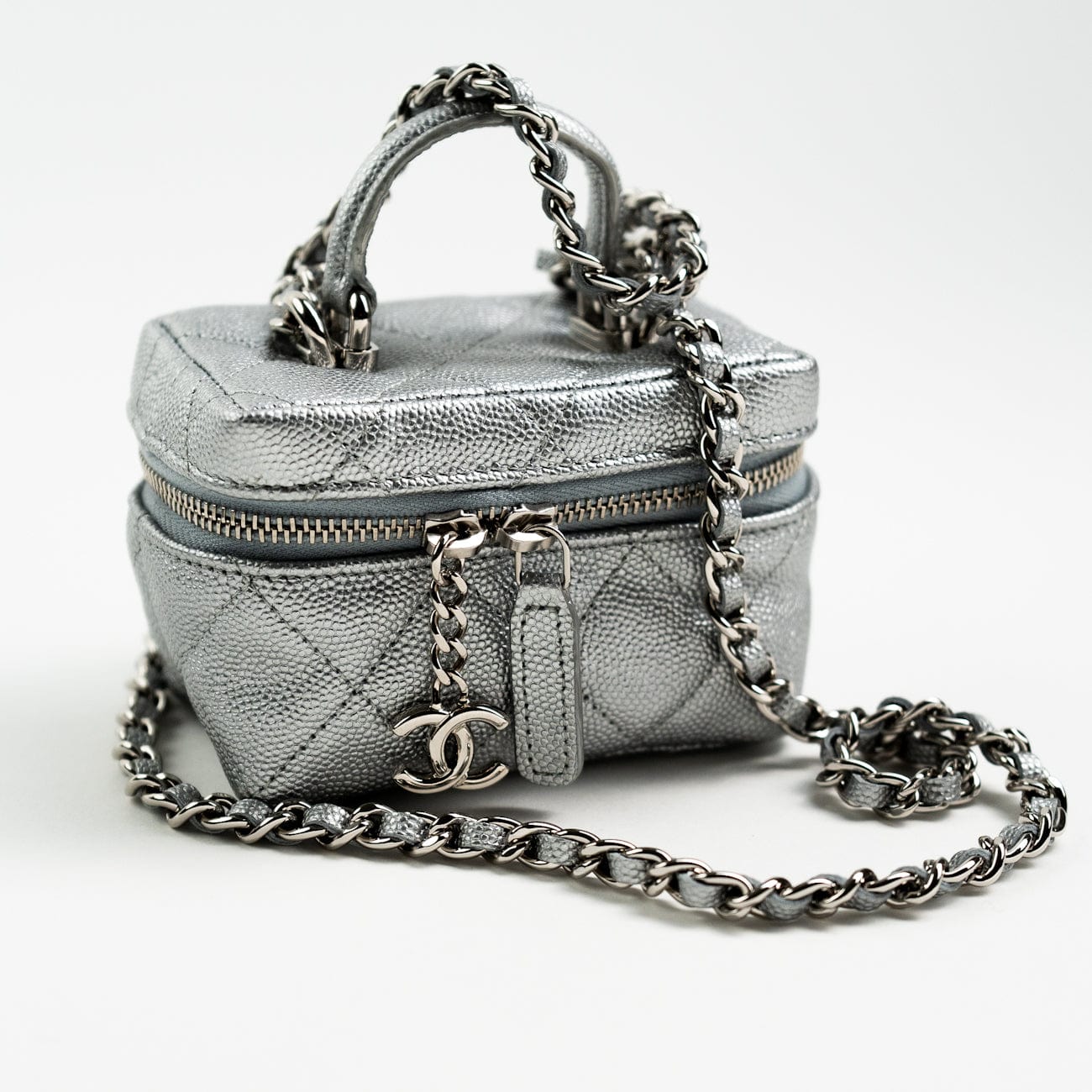 CHANEL Handbag Chanel 21S Metallic Silver Micro Vanity Grained Calfskin SHW - Redeluxe