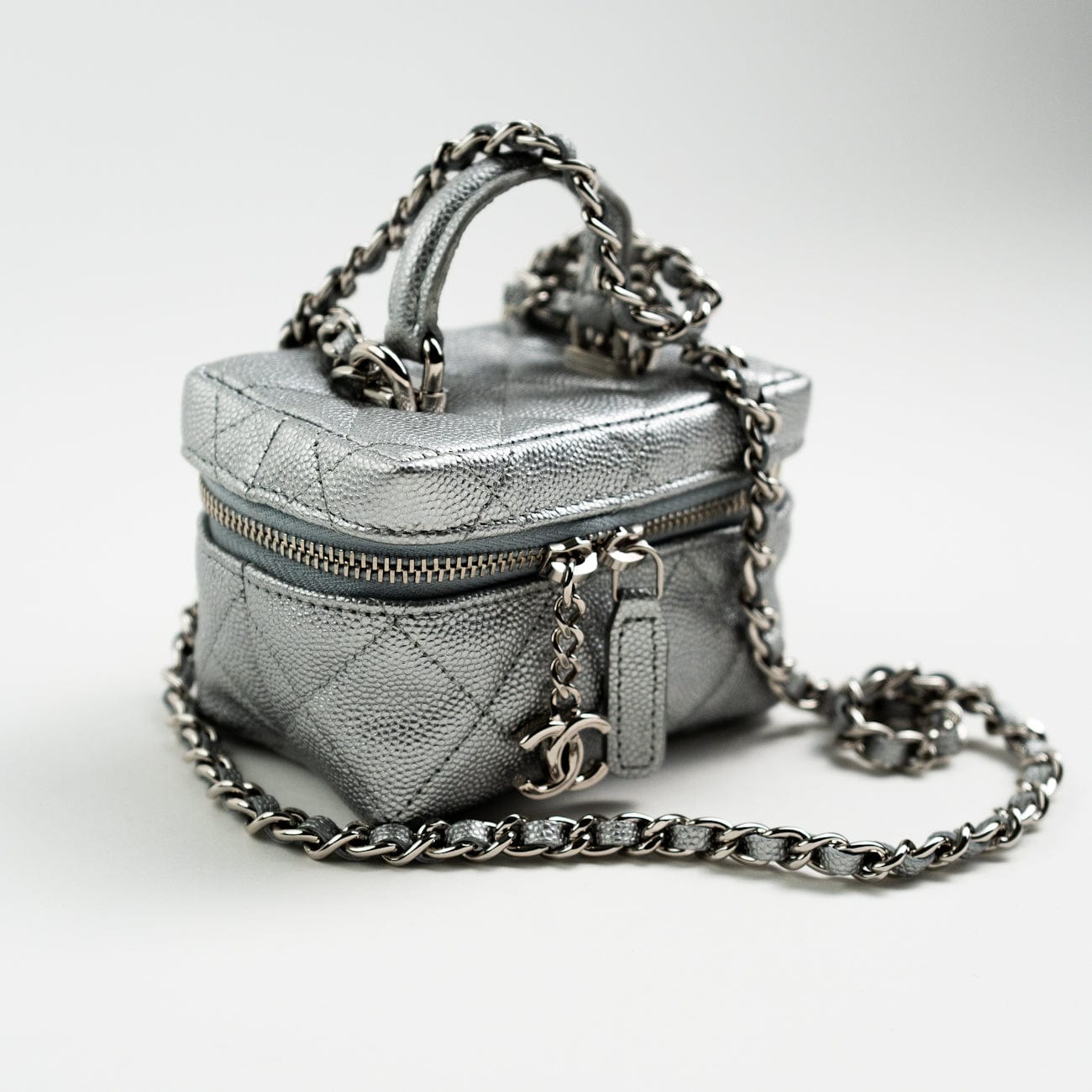CHANEL Handbag Chanel 21S Metallic Silver Micro Vanity Grained Calfskin SHW - Redeluxe