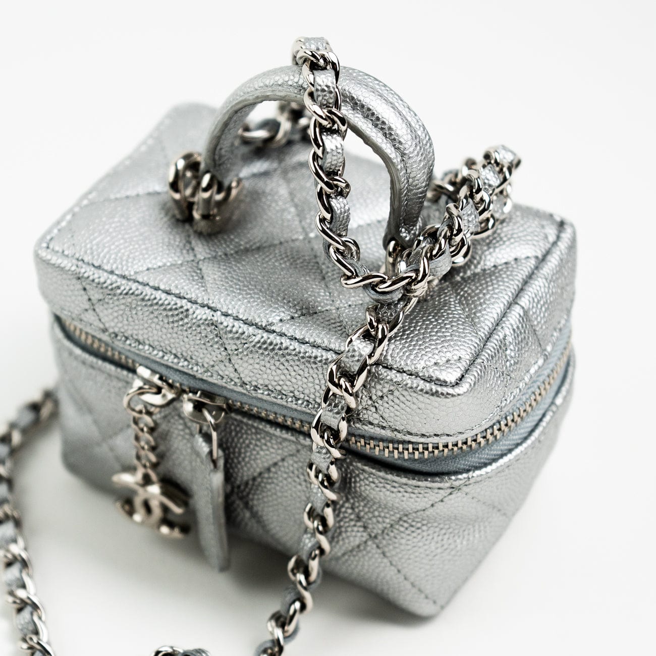 CHANEL Handbag Chanel 21S Metallic Silver Micro Vanity Grained Calfskin SHW - Redeluxe