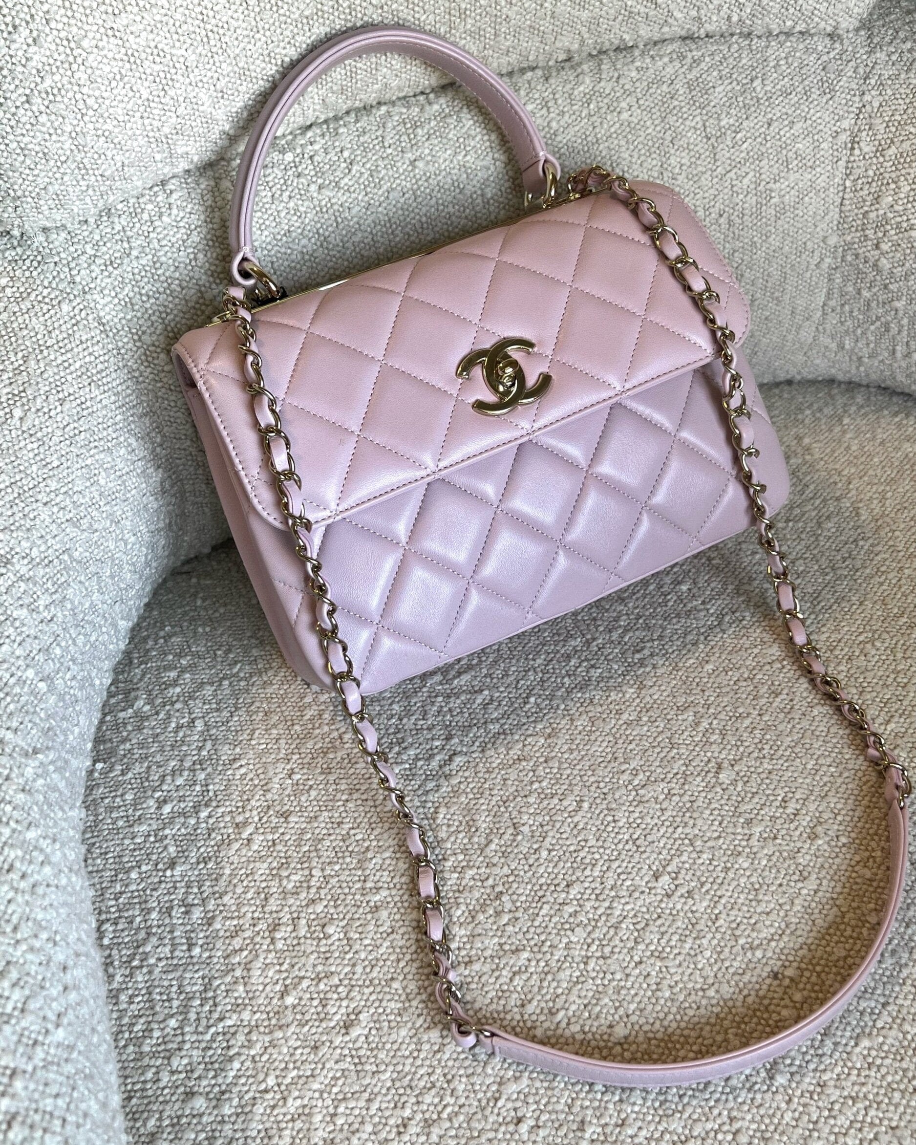 CHANEL Handbag Chanel 21S Small Light Pink Lambskin Quilted Trendy CC LGHW - Redeluxe