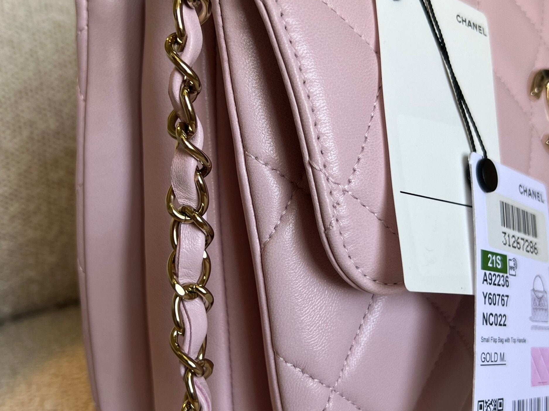 CHANEL Handbag Chanel 21S Small Light Pink Lambskin Quilted Trendy CC LGHW - Redeluxe