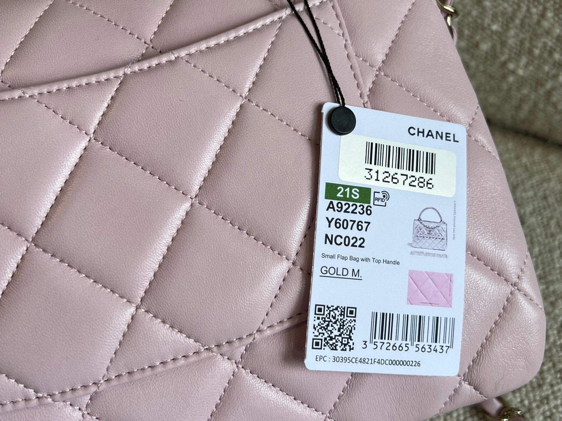 CHANEL Handbag Chanel 21S Small Light Pink Lambskin Quilted Trendy CC LGHW - Redeluxe