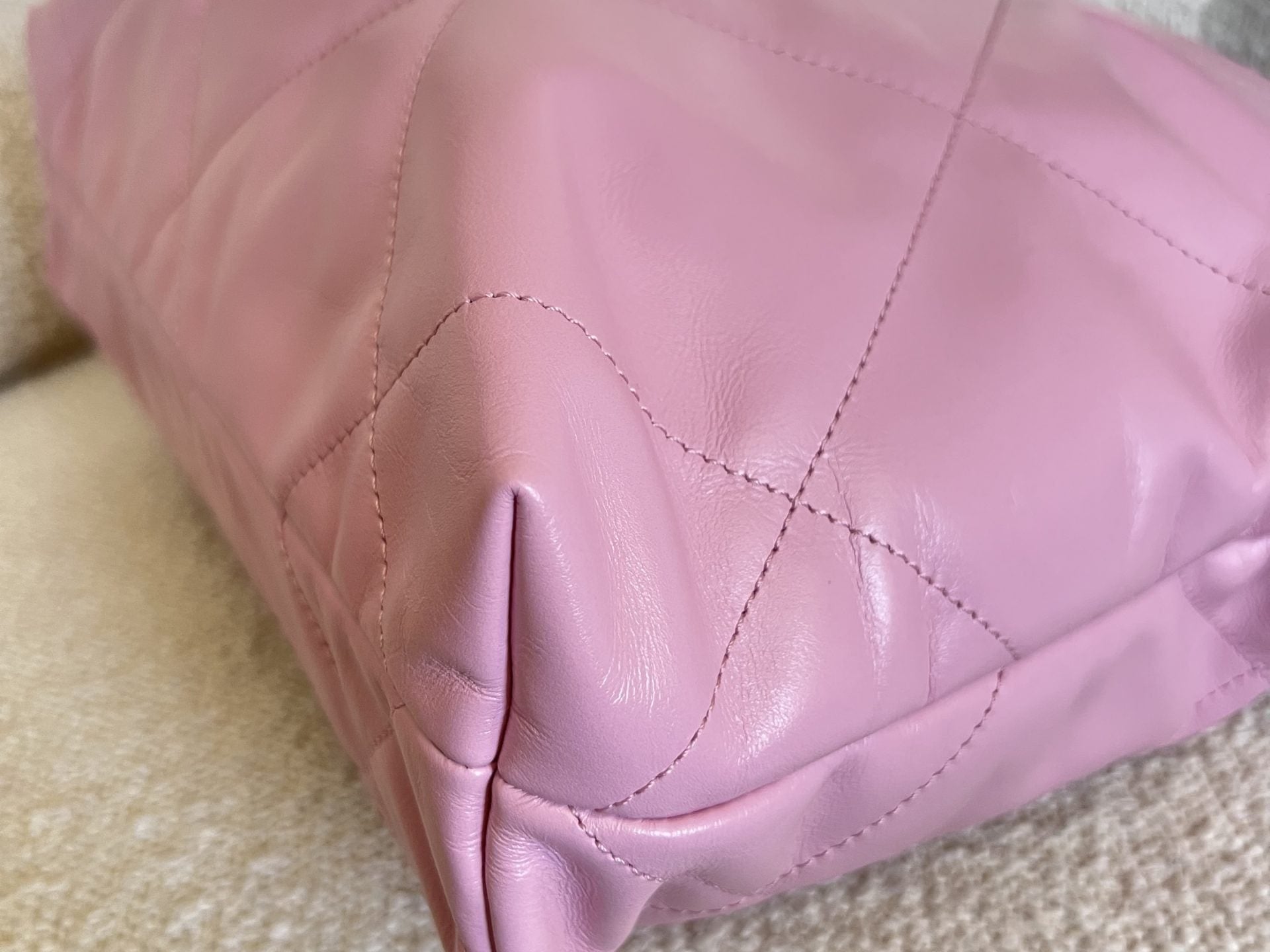 CHANEL Handbag Chanel 22 Pink Shiny Calfskin Quilted Drawstring Bag Small GHW - Redeluxe