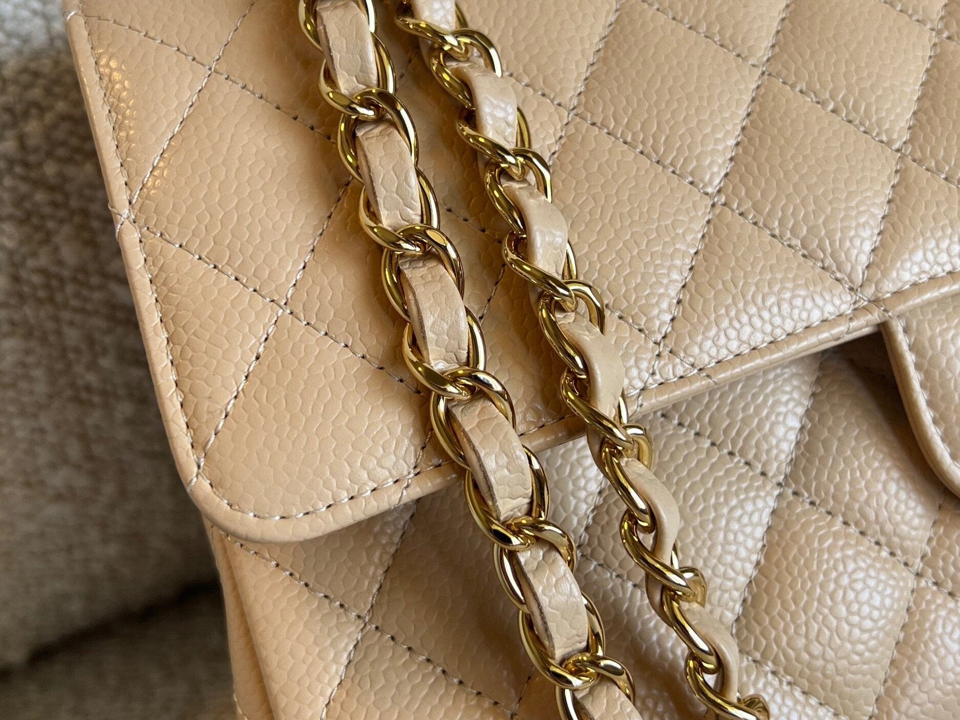 CHANEL Handbag Chanel Beige Clair Caviar Quilted Classic Flap  Medium GHW - Redeluxe