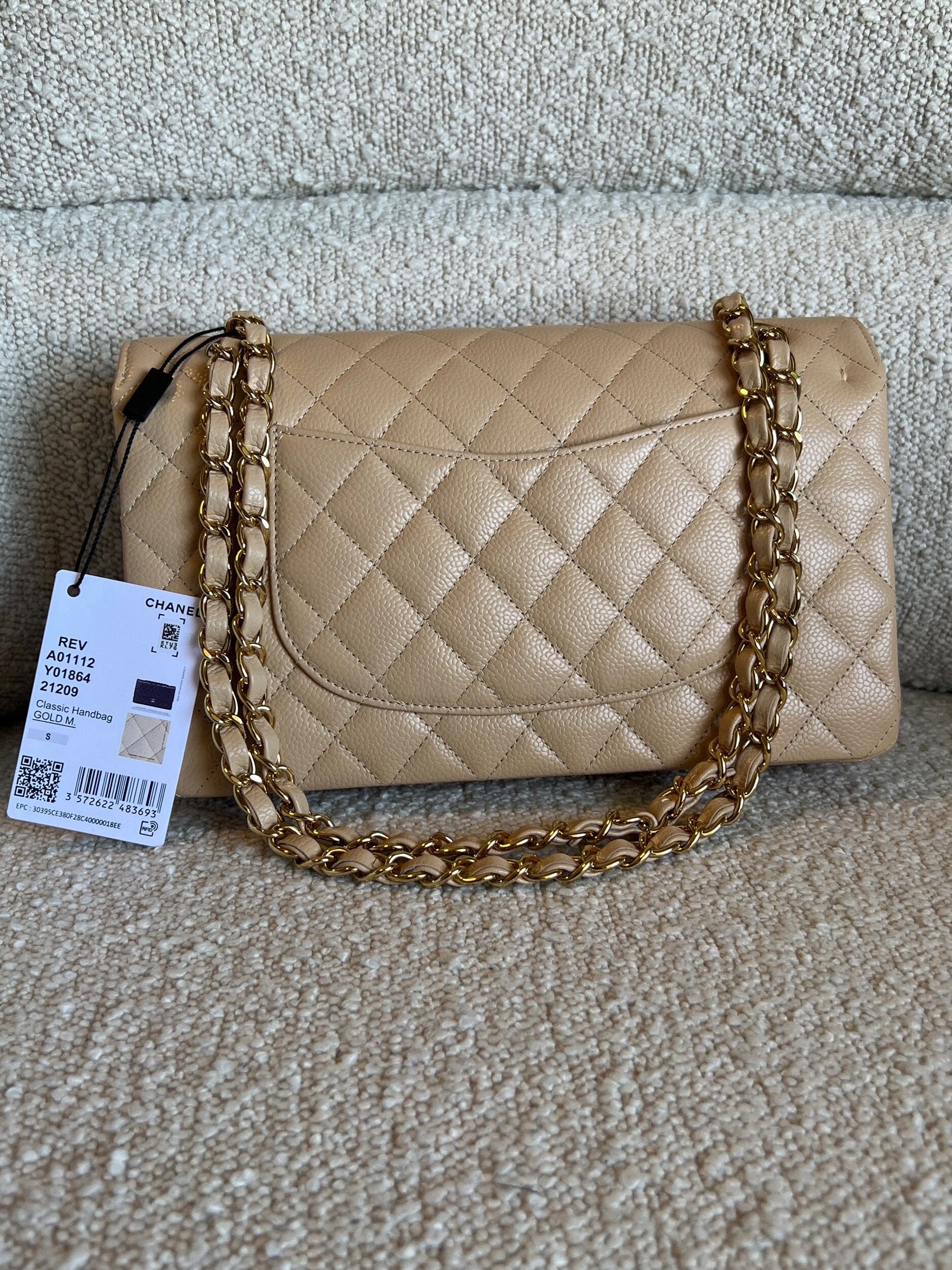【ヴィンテージ】RankS☆Chanel Beige Classic Flap Medium No13 Chanel Beige Quilted Lambskin Medium Double Flap Bag Silver