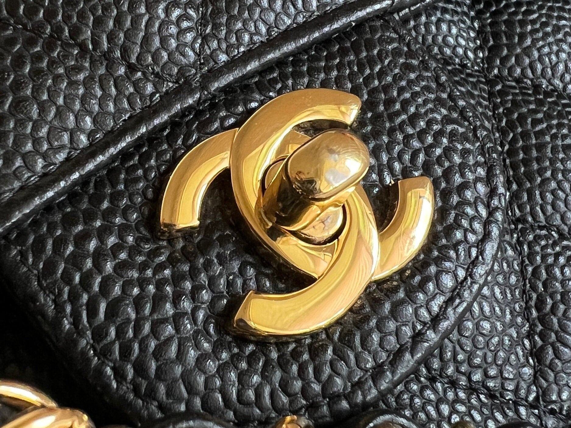 CHANEL Handbag Chanel Black Caviar Quilted Classic Flap Medium GHW - Redeluxe