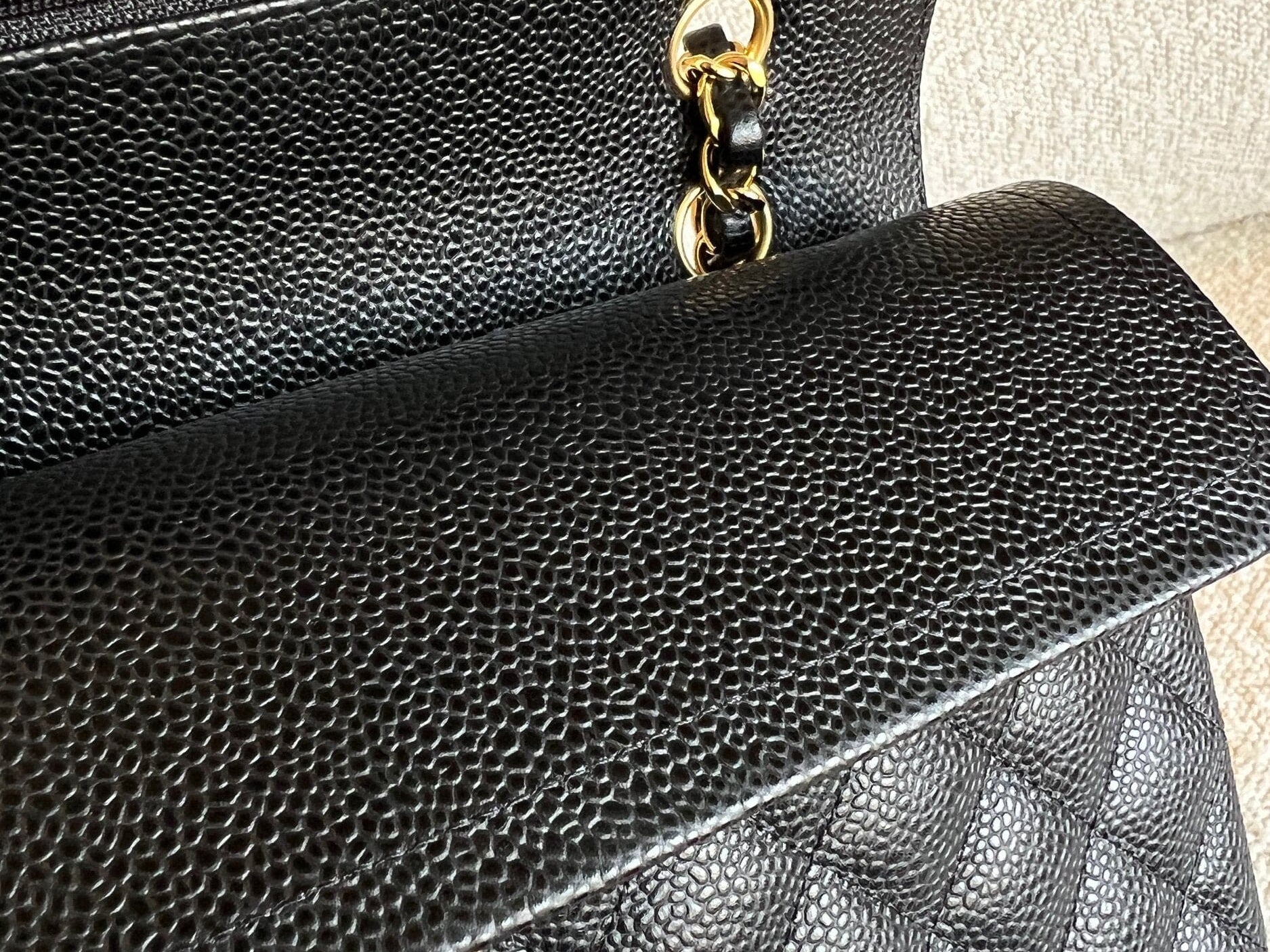 CHANEL Handbag Chanel Black Caviar Quilted Classic Flap Medium GHW - Redeluxe