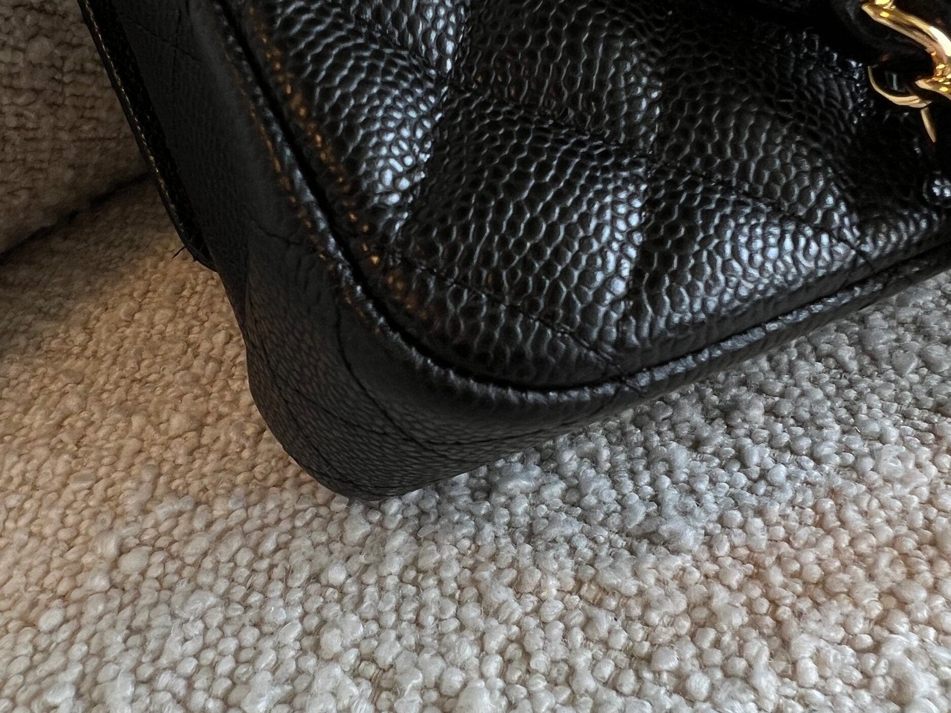 CHANEL Handbag Chanel Black Caviar Quilted Classic Flap Medium GHW - Redeluxe