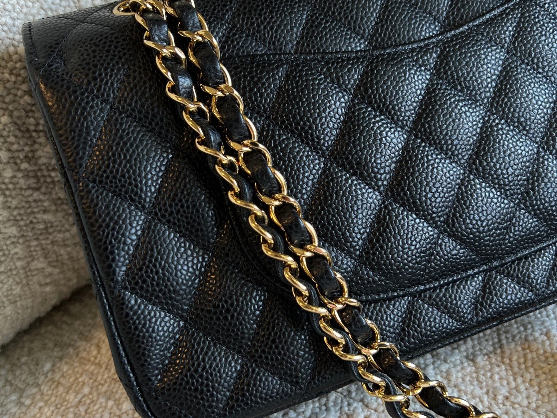 CHANEL Handbag Chanel Black Caviar Quilted Classic Flap Medium GHW - Redeluxe