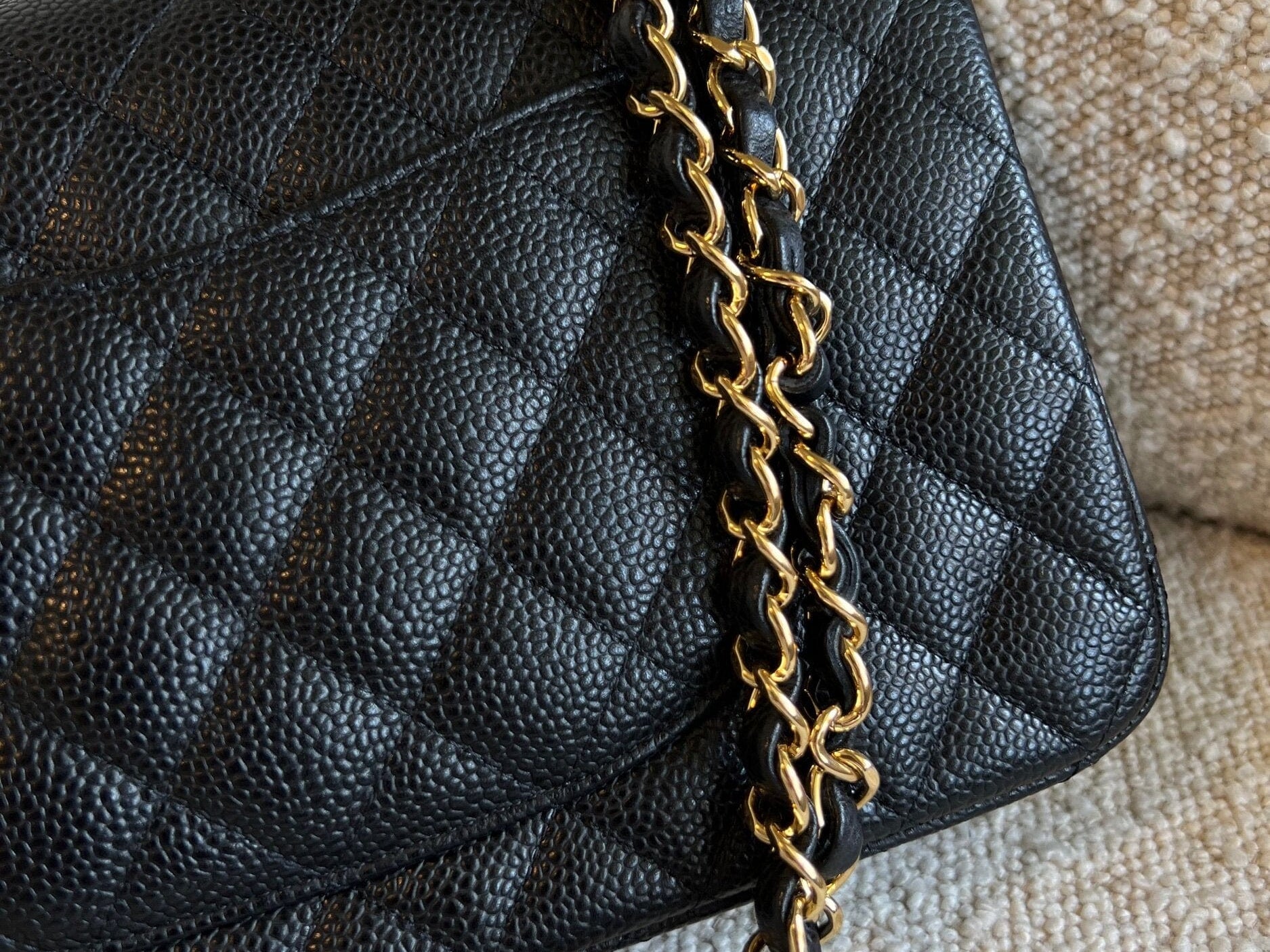 CHANEL Handbag Chanel Black Caviar Quilted Classic Flap Medium GHW - Redeluxe