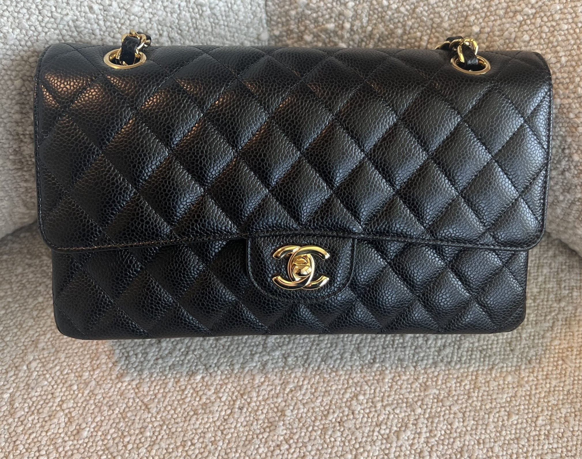 CHANEL Handbag Chanel Black Caviar Quilted Classic Flap Medium LGHW - Redeluxe