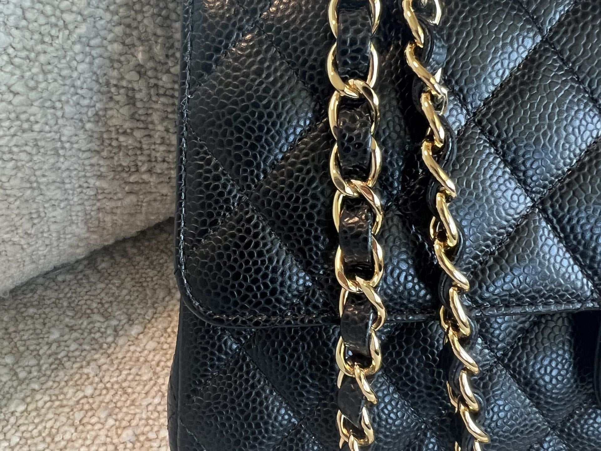 CHANEL Handbag Chanel Black Caviar Quilted Classic Flap Medium LGHW - Redeluxe