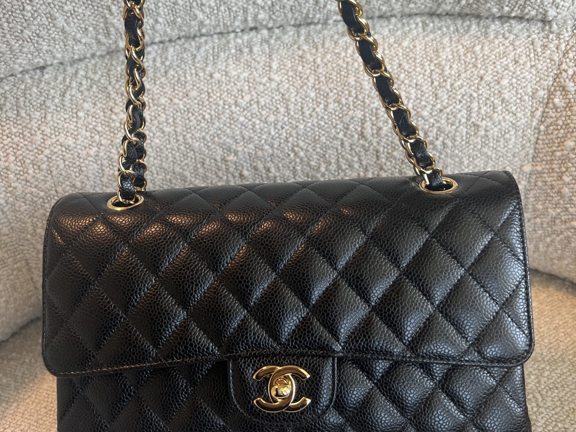CHANEL Handbag Chanel Black Caviar Quilted Classic Flap Medium LGHW - Redeluxe
