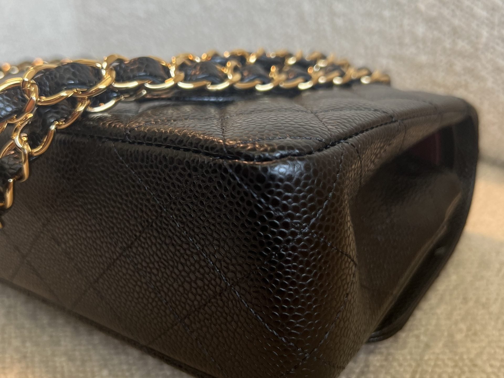 CHANEL Handbag Chanel Black Caviar Quilted Classic Flap Medium LGHW - Redeluxe