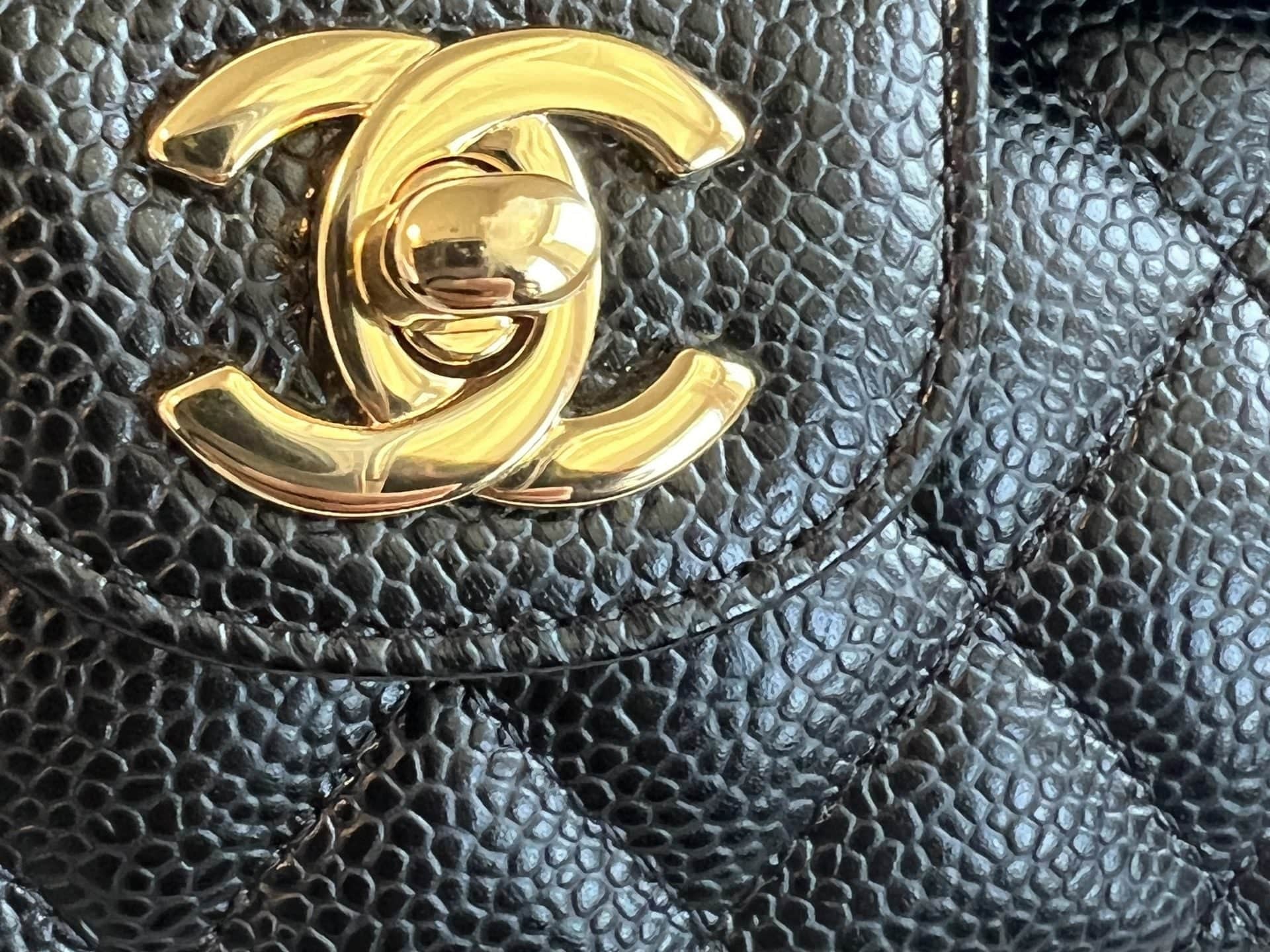 CHANEL Handbag Chanel Black Caviar Quilted Classic Flap Medium LGHW - Redeluxe