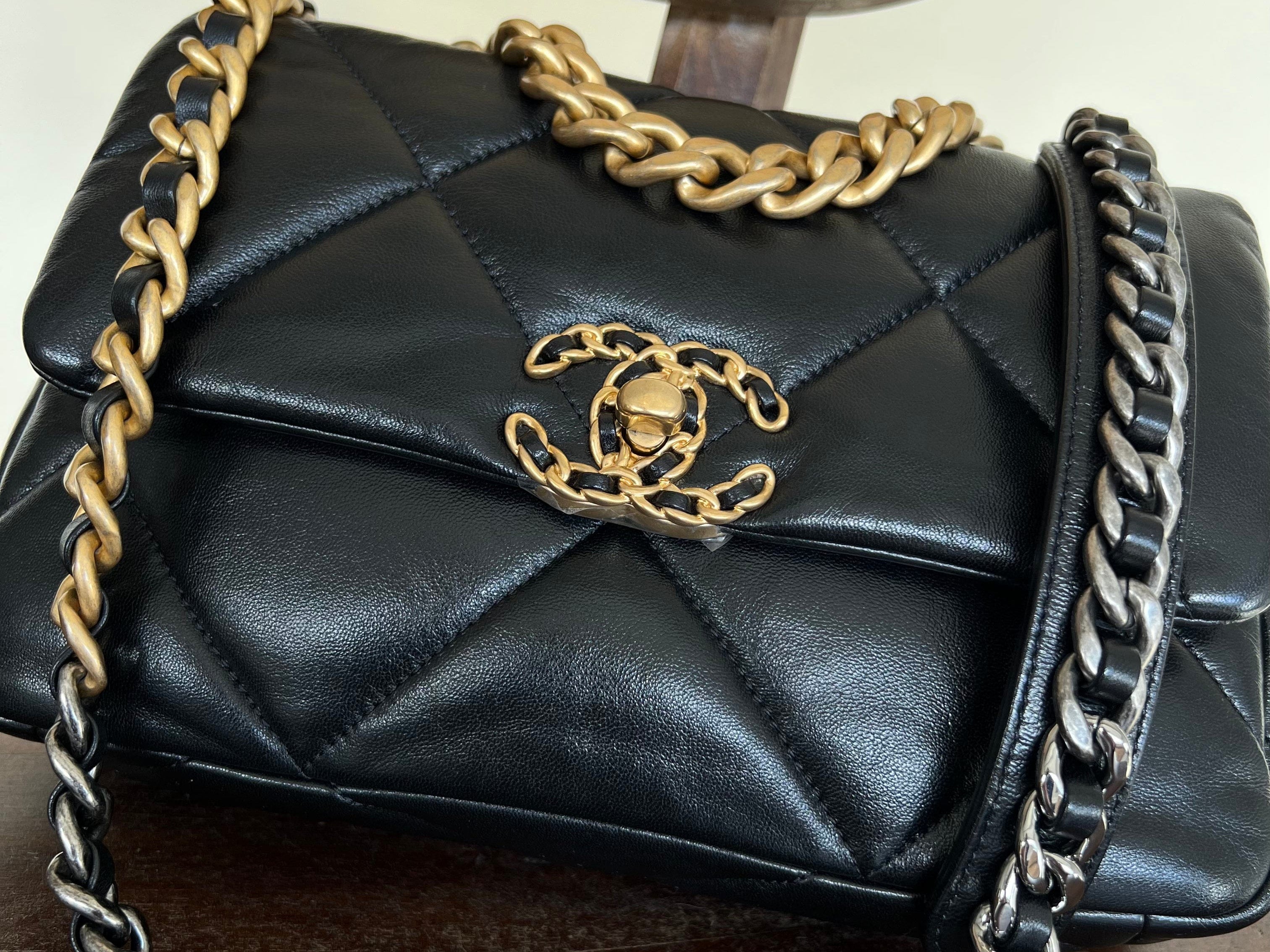Chanel Black Lambskin Quilted 19 Flap Small Mixed Hardware Chanel Black Lambskin Quilted 19 Flap Small Mixed Hardware