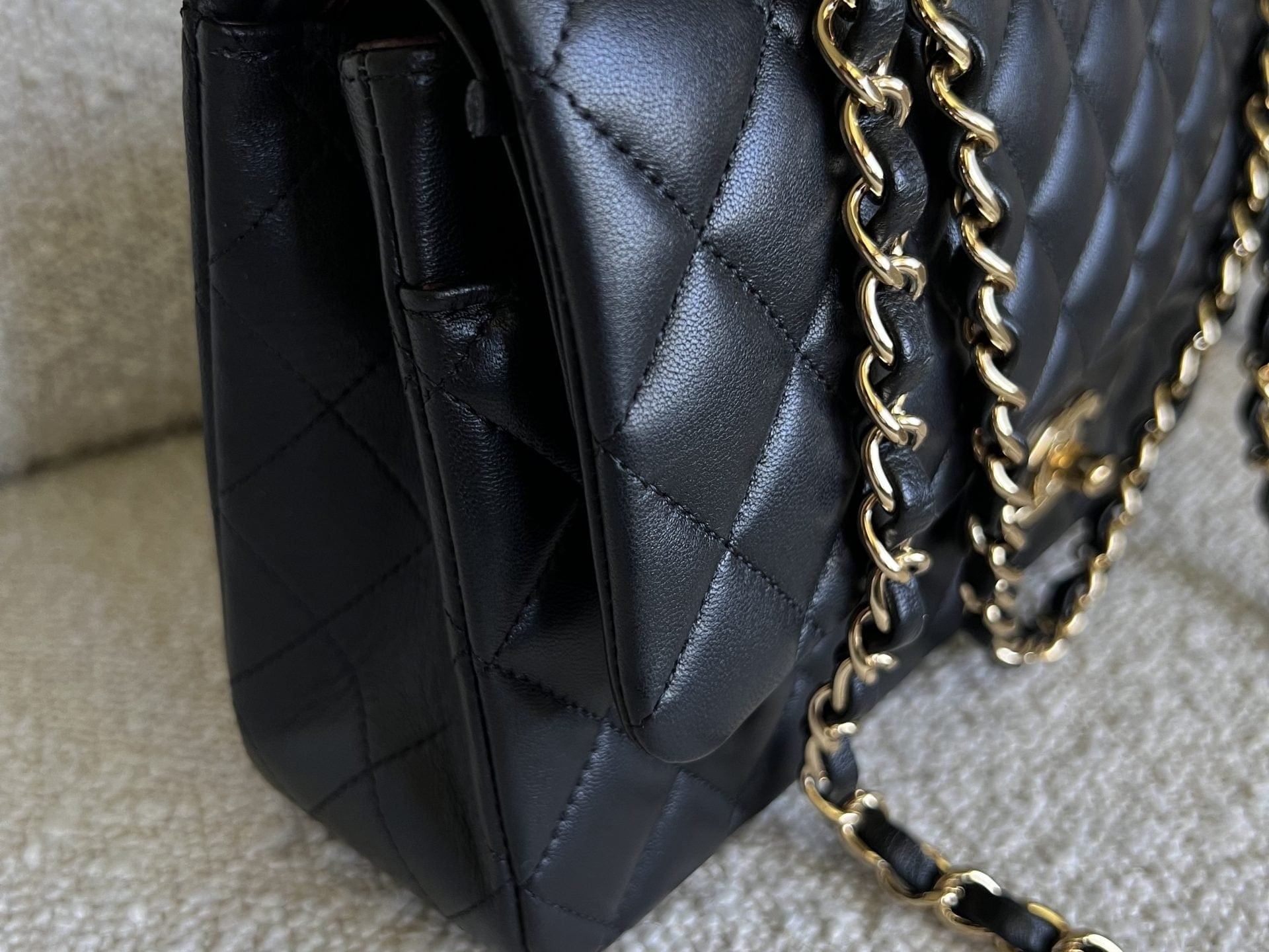 CHANEL Handbag Chanel Black Lambskin Quilted Classic Flap Medium GHW - Redeluxe