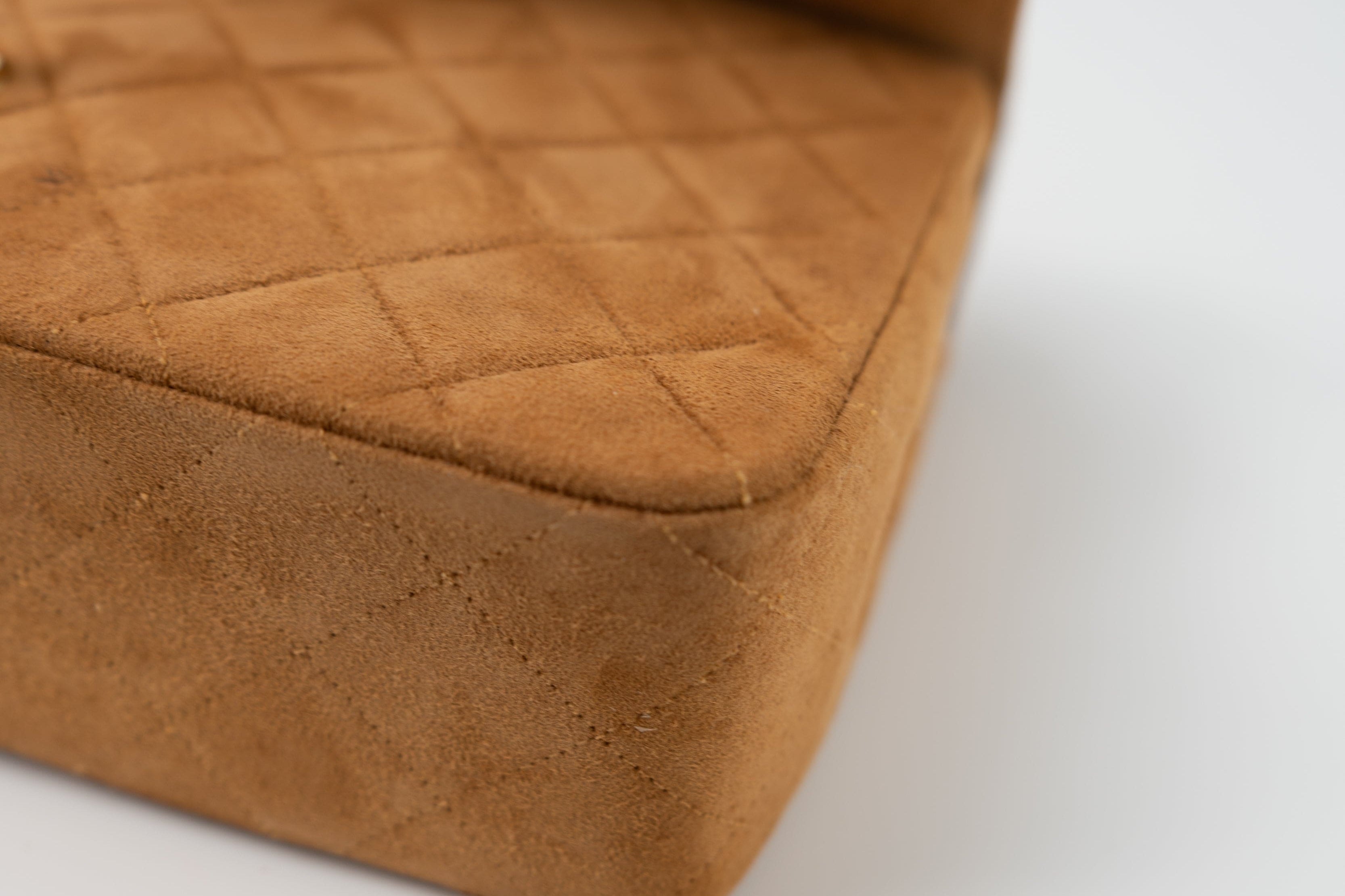 CHANEL Handbag Chanel Brown Suede Quilted Matelasse Single Flap  GHW - Redeluxe