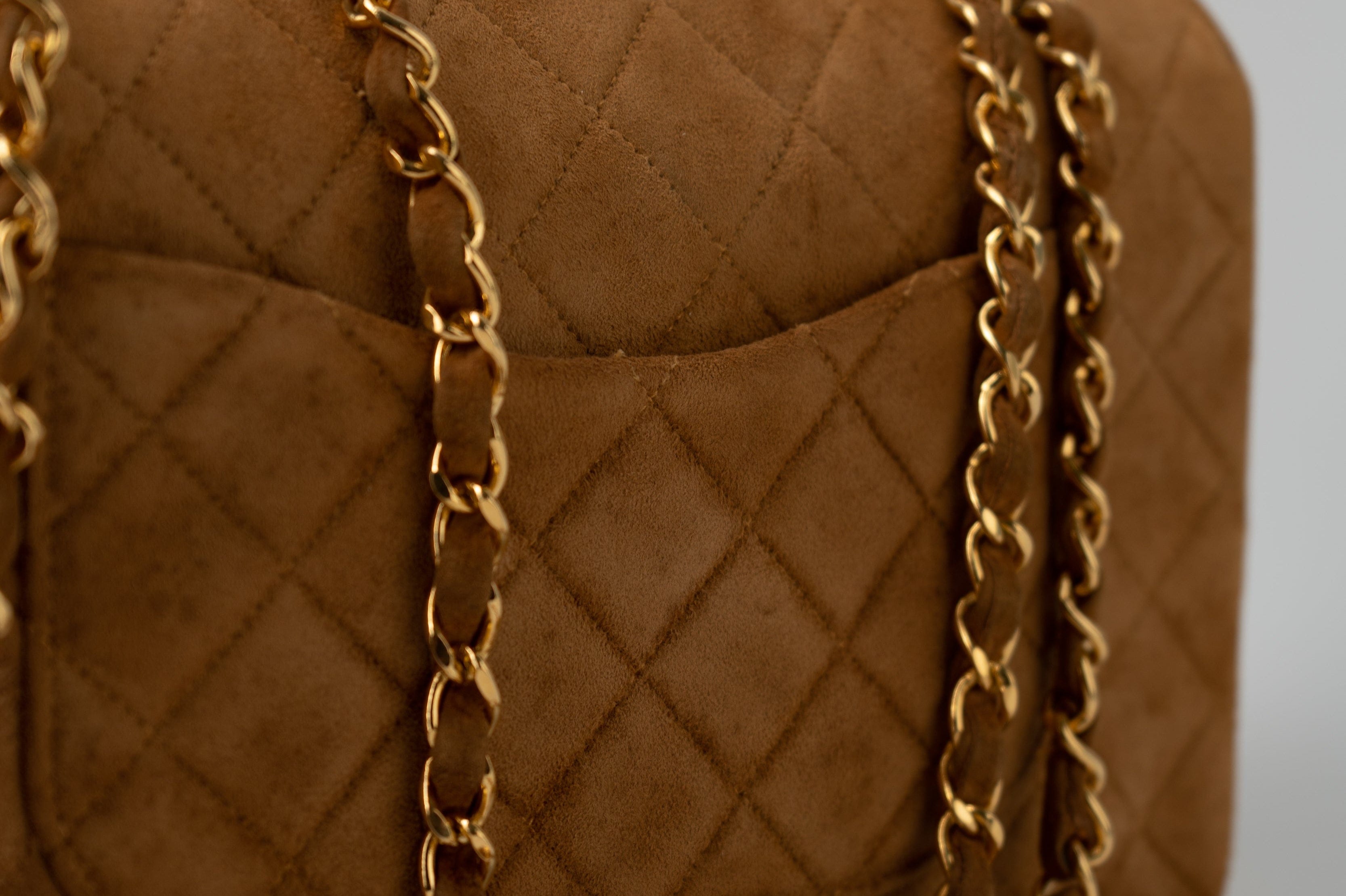 CHANEL Handbag Chanel Brown Suede Quilted Matelasse Single Flap  GHW - Redeluxe