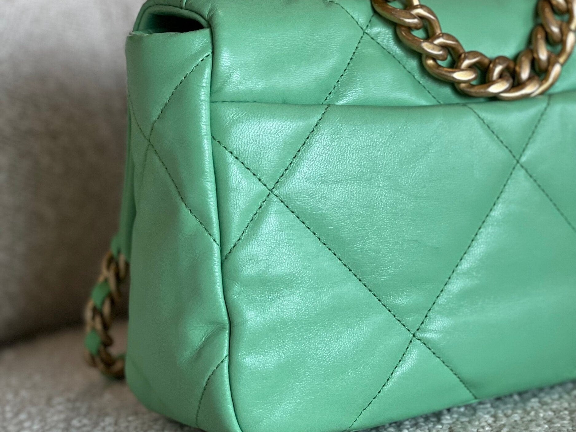 CHANEL Handbag Chanel Green Goatskin Quilted Small 19 Flap MHW - Redeluxe