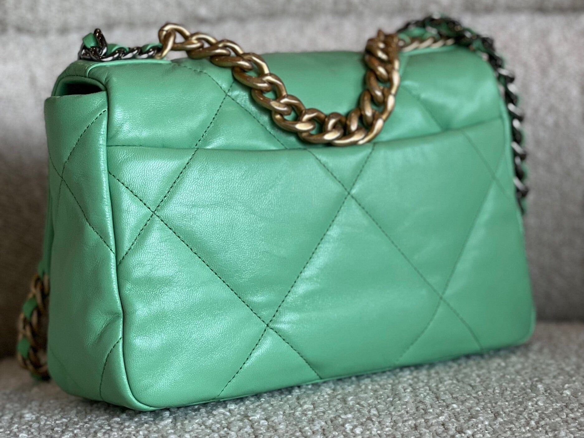 CHANEL Handbag Chanel Green Goatskin Quilted Small 19 Flap MHW - Redeluxe