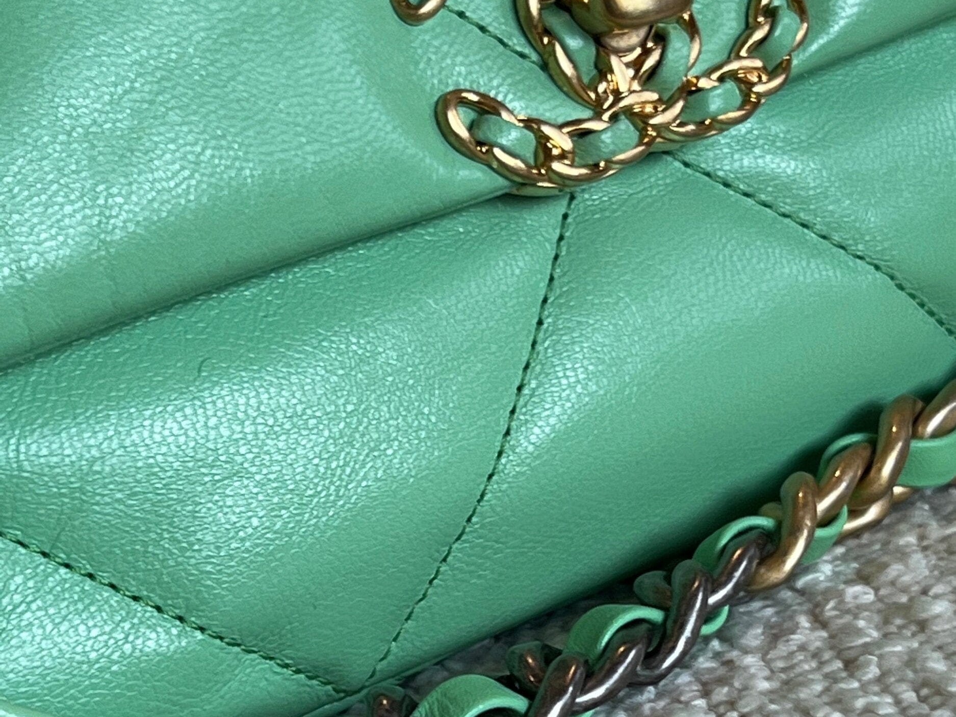CHANEL Handbag Chanel Green Goatskin Quilted Small 19 Flap MHW - Redeluxe