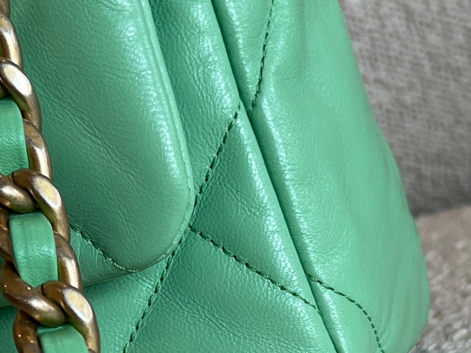 CHANEL Handbag Chanel Green Goatskin Quilted Small 19 Flap MHW - Redeluxe