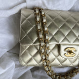 CHANEL Handbag Chanel Metallic Gold Lambskin Quilted Classic Flap Medium AGHW - Redeluxe