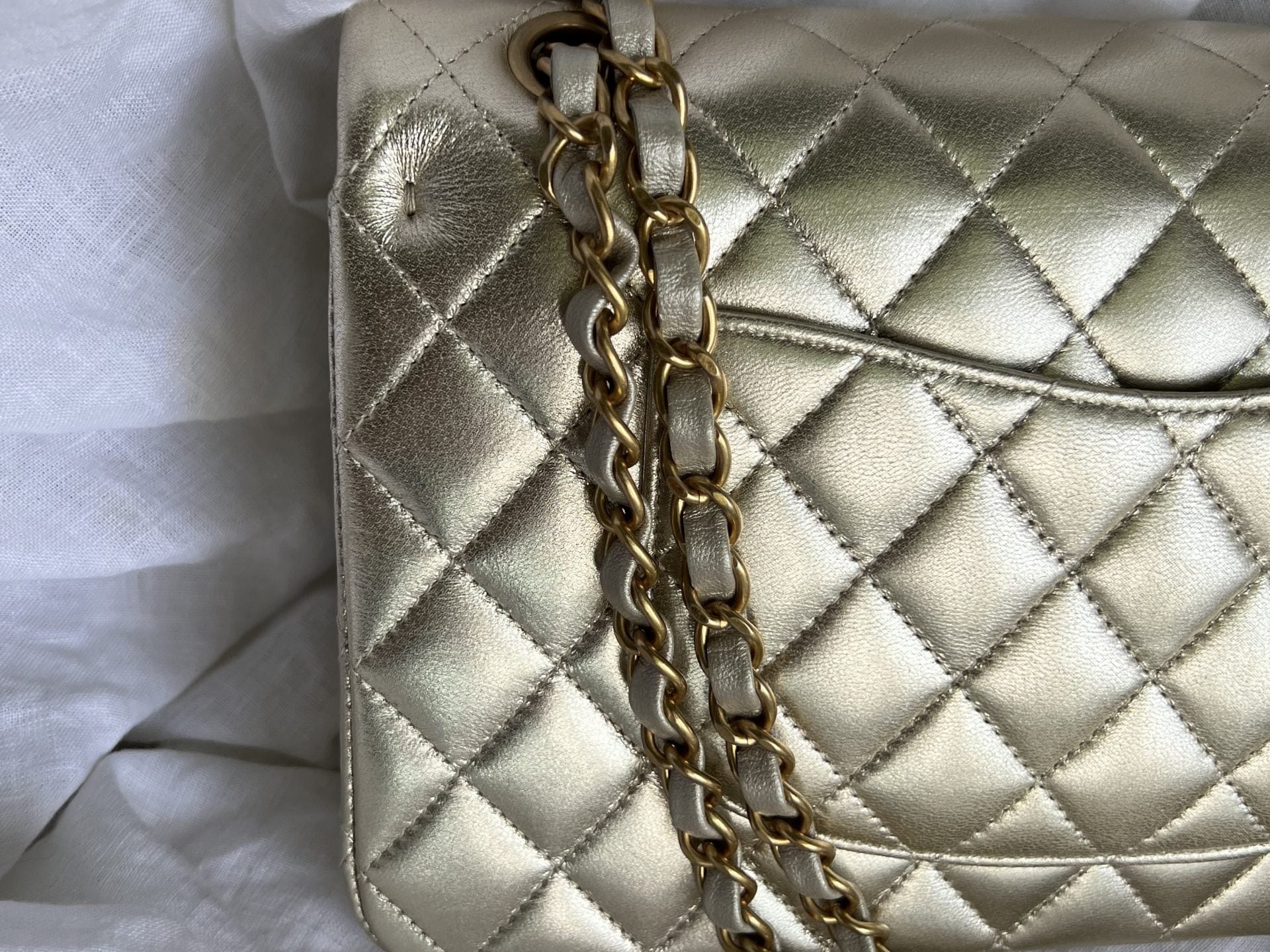 CHANEL Handbag Chanel Metallic Gold Lambskin Quilted Classic Flap Medium AGHW - Redeluxe
