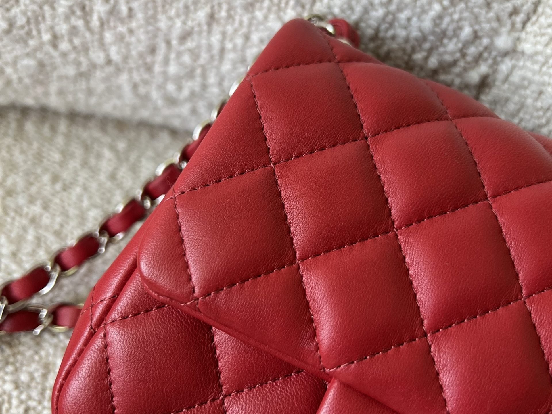 CHANEL Handbag Chanel Red Mini Square Lambskin Quilted Flap SHW - Redeluxe