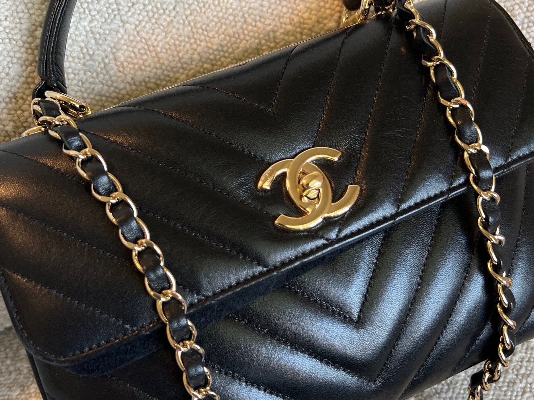 CHANEL Handbag Chanel Small Black Lambskin Chevron Trendy CC LGHW - Redeluxe