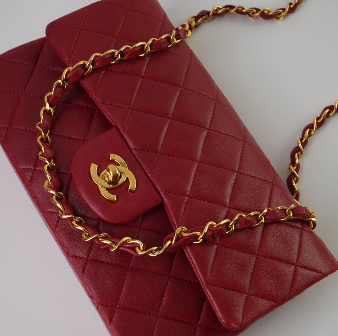 CHANEL Handbag Chanel Small Vintage Red Lambskin Quilted Classic Flap GHW - Redeluxe