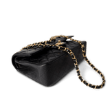 CHANEL Handbag Classic Flap / Black Black Caviar Quilted Classic Flap Medium Gold Hardware - Redeluxe
