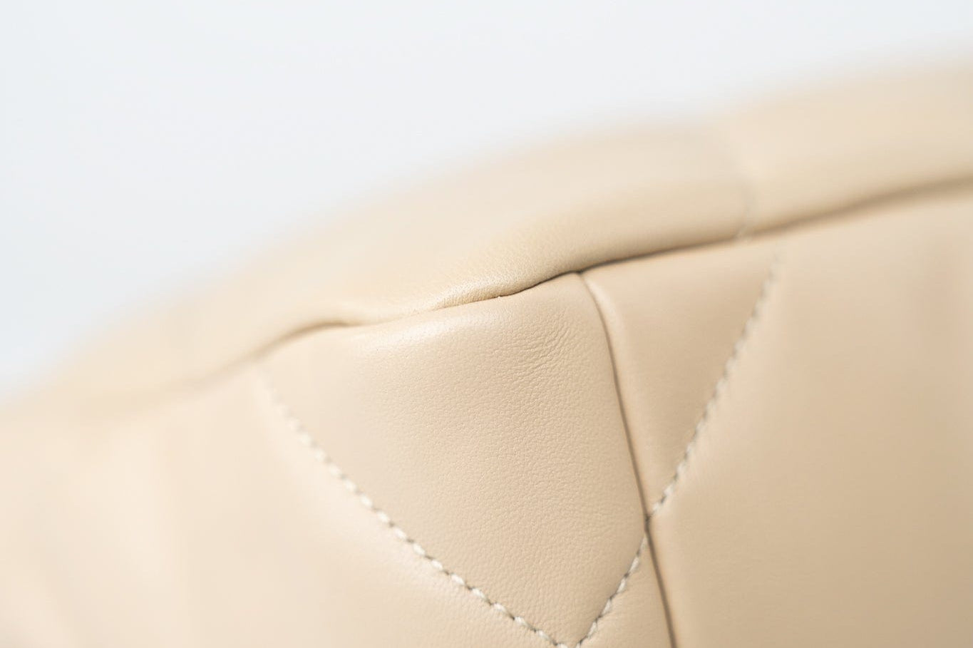 CHANEL Handbag Cream 22S Beige Lambskin Quilted Small 19 Flap Mixed Hardware - Redeluxe
