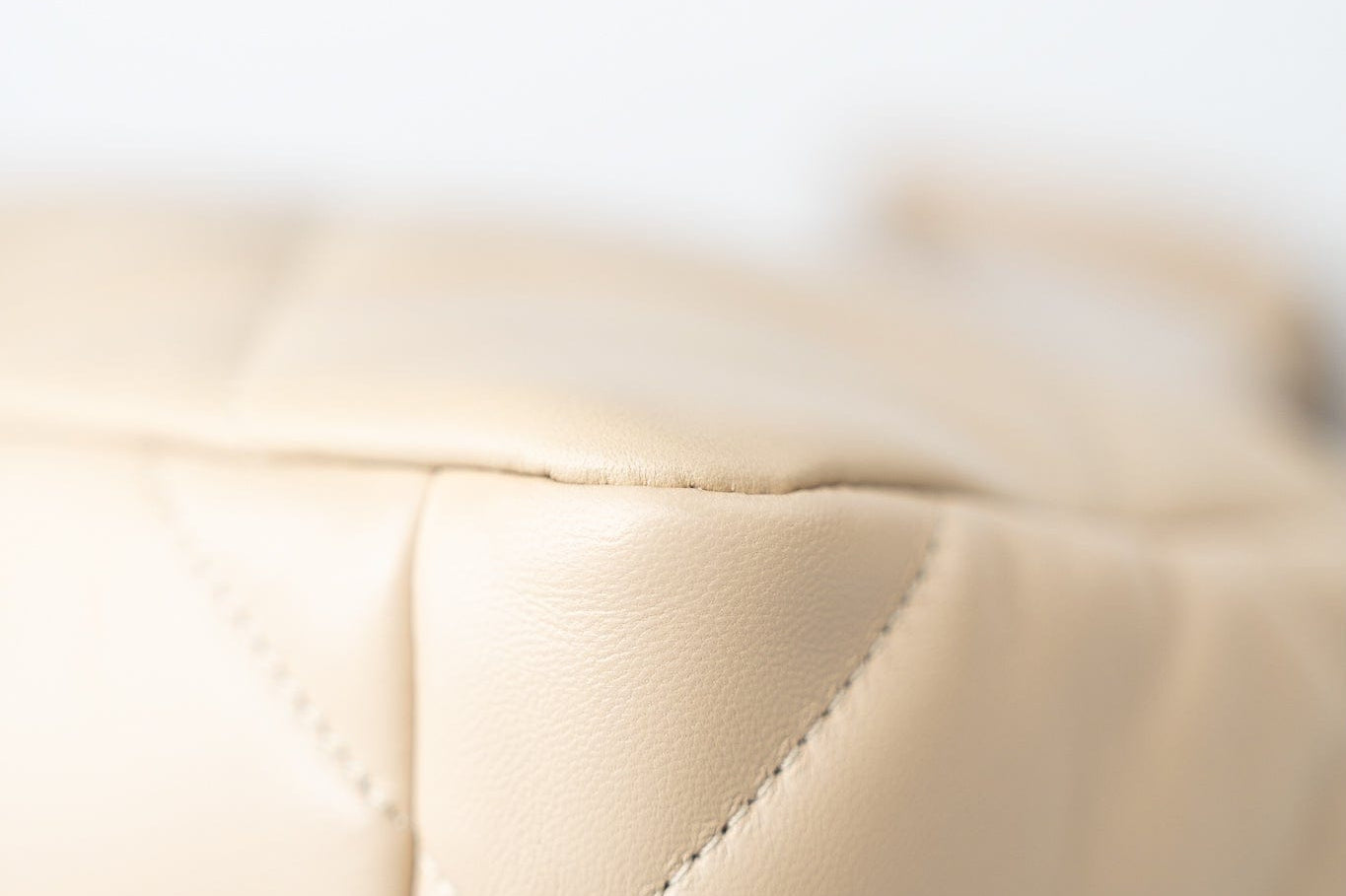 CHANEL Handbag Cream 22S Beige Lambskin Quilted Small 19 Flap Mixed Hardware - Redeluxe