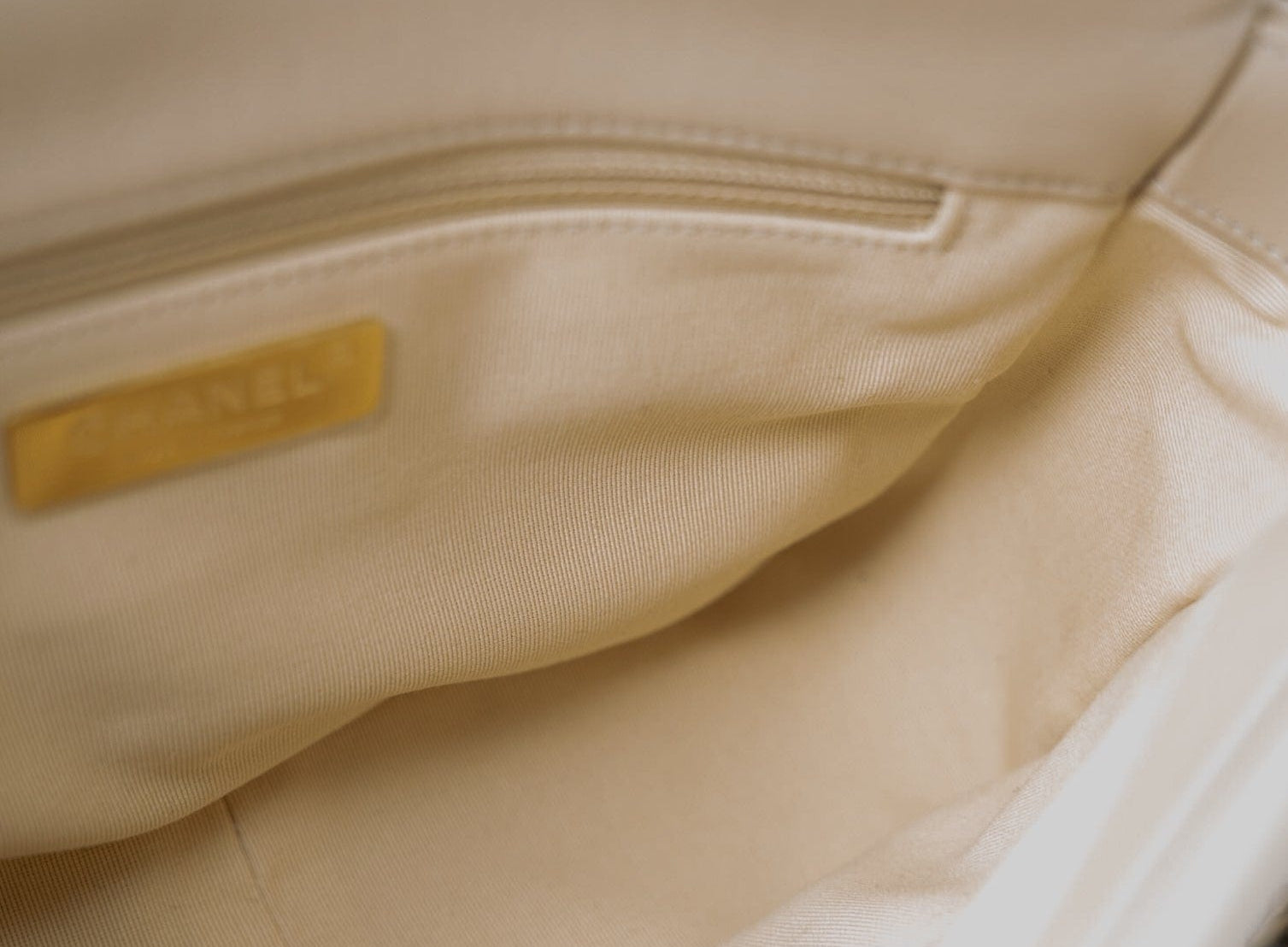 CHANEL Handbag Cream 22S Beige Lambskin Quilted Small 19 Flap Mixed Hardware - Redeluxe