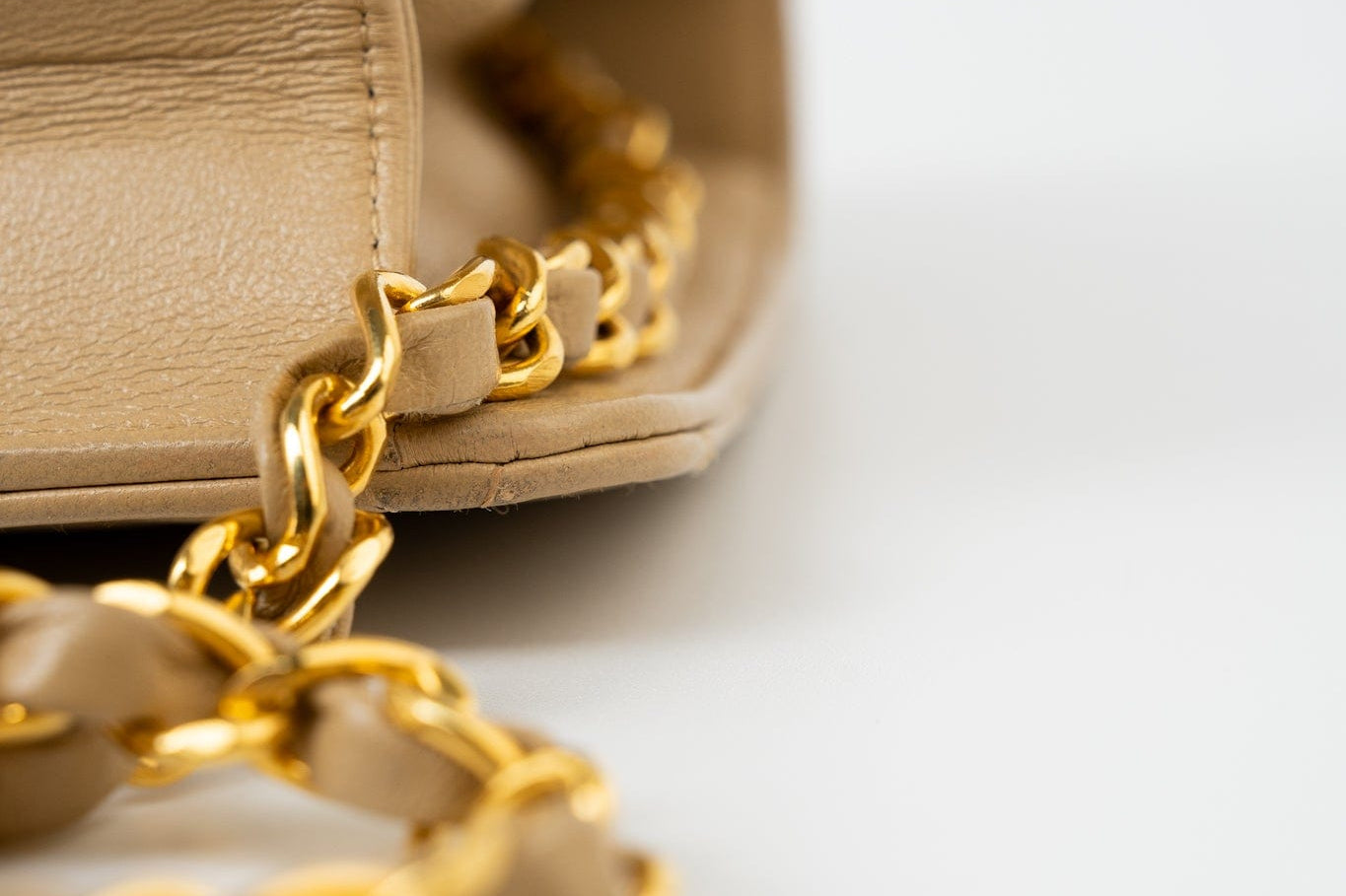 CHANEL Handbag Cream Vintage Beige Double Turnlock Single Flap Briefcase Bag Gold Hardware - Redeluxe