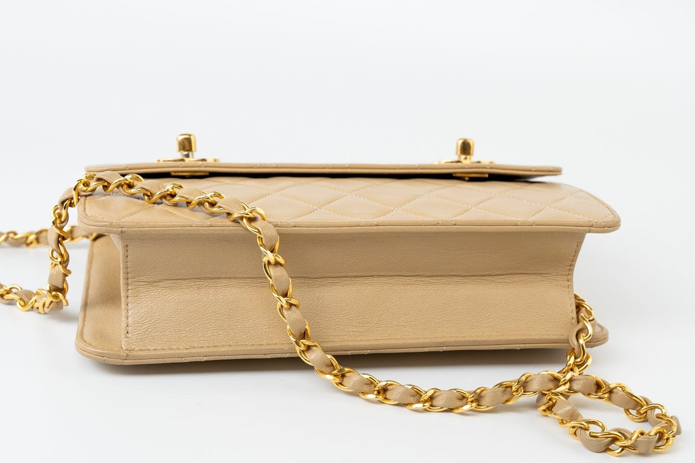 CHANEL Handbag Cream Vintage Beige Double Turnlock Single Flap Briefcase Bag Gold Hardware - Redeluxe