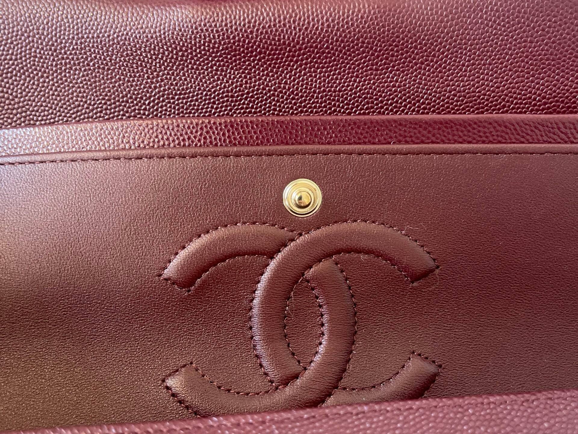 CHANEL Handbag Dark Red/Maroon Caviar Quilted Classic Flap Medium LGHW - Redeluxe
