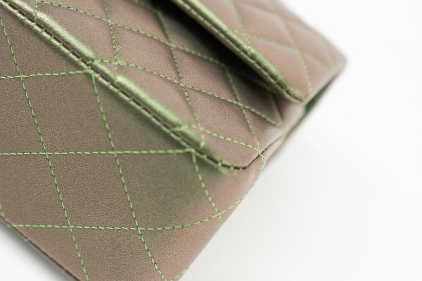 CHANEL Handbag Green 17S Green Iridescent Lambskin Quilted Classic Flap Medium RHW - Redeluxe