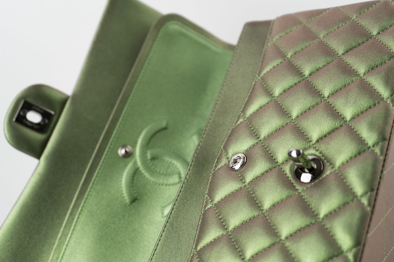 CHANEL Handbag Green 17S Green Iridescent Lambskin Quilted Classic Flap Medium RHW - Redeluxe