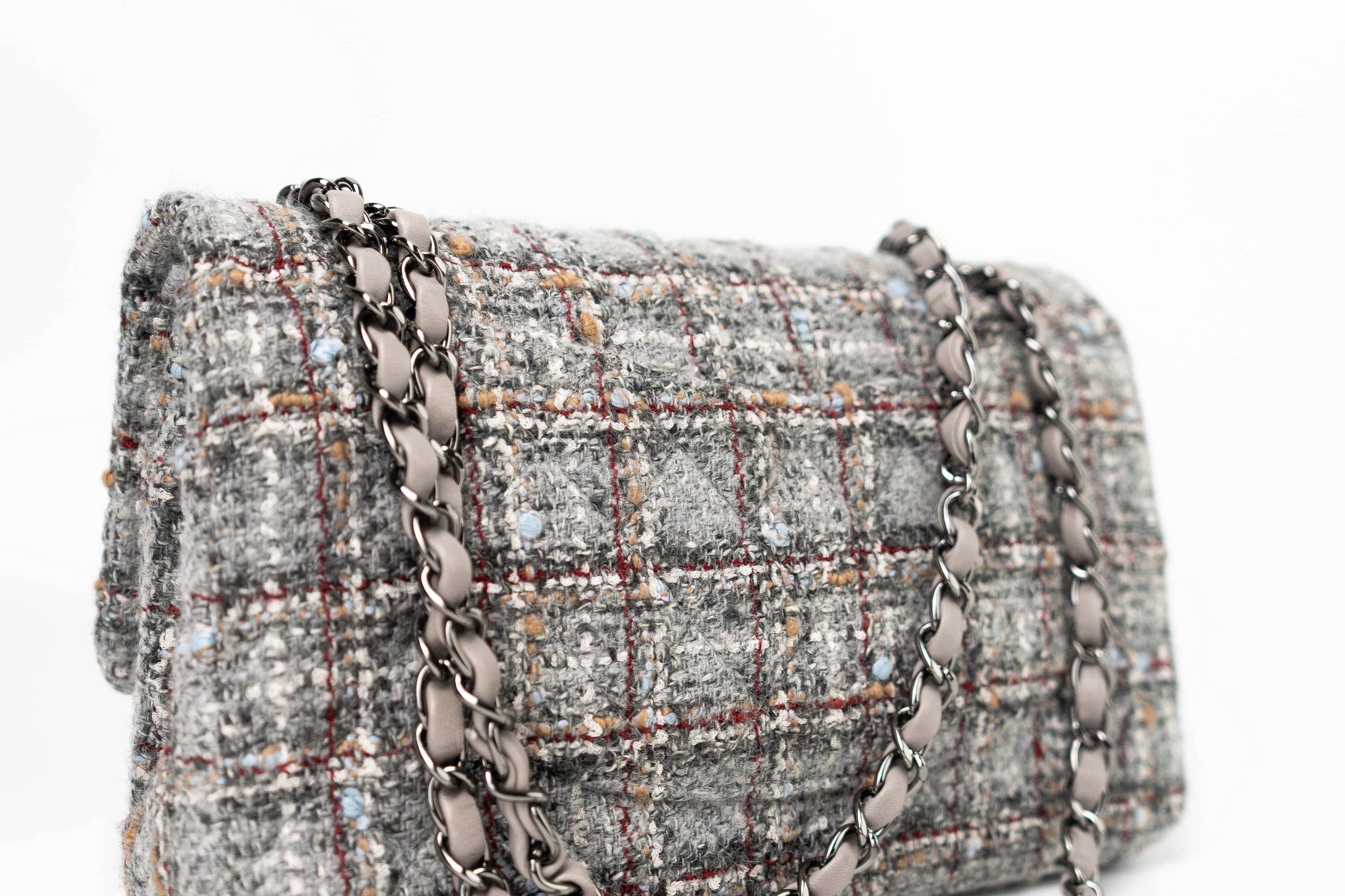 CHANEL Handbag Grey Tweed Quilted Classic Flap Medium Shiny Ruthenium Hardware - Redeluxe
